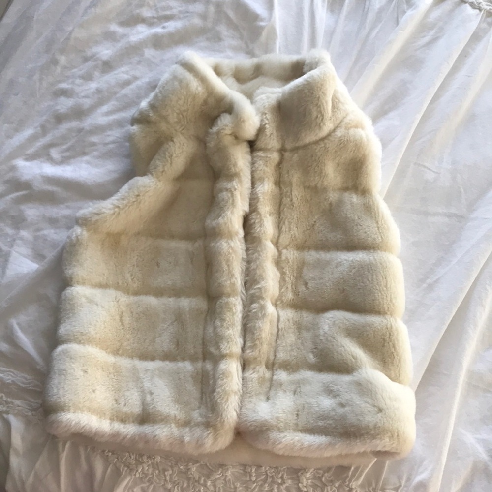 Girls Gap fur vest